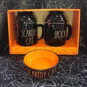 Lot of Rae Dunn Halloween 2 Mugs & Cat Dish